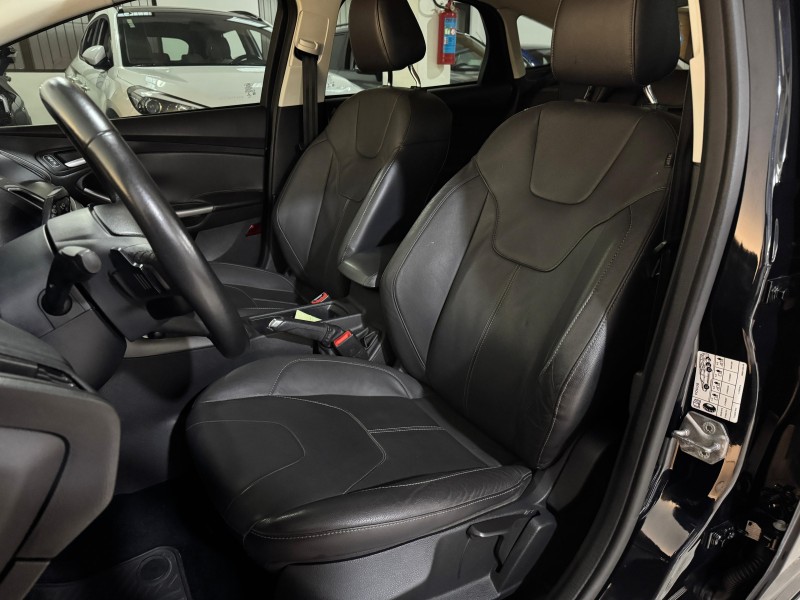 FOCUS 2.0 SE PLUS 16V FLEX 4P AUTOMÁTICO - 2017 - CAXIAS DO SUL