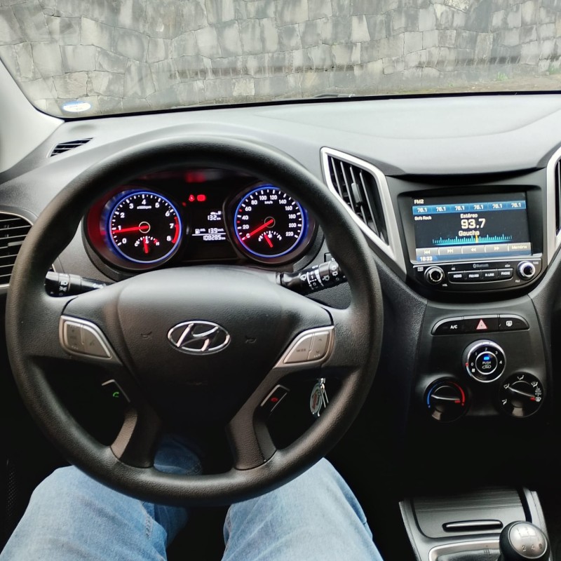 HB20 1.0 COMFORT PLUS 12V FLEX 4P MANUAL - 2019 - FARROUPILHA