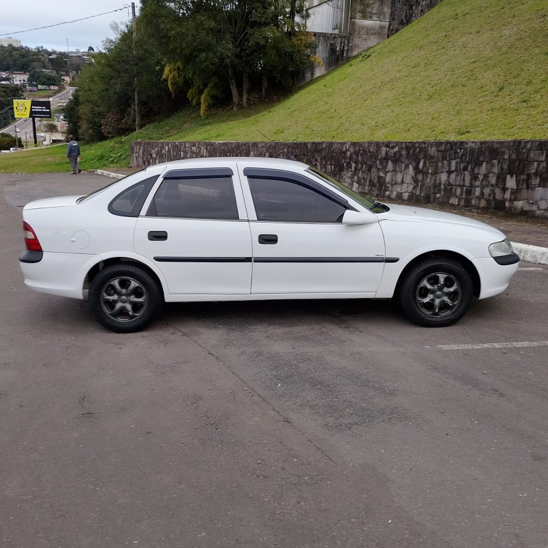 VECTRA 2.2 MPFI GLS 8V GASOLINA 4P MANUAL - 1999 - FARROUPILHA