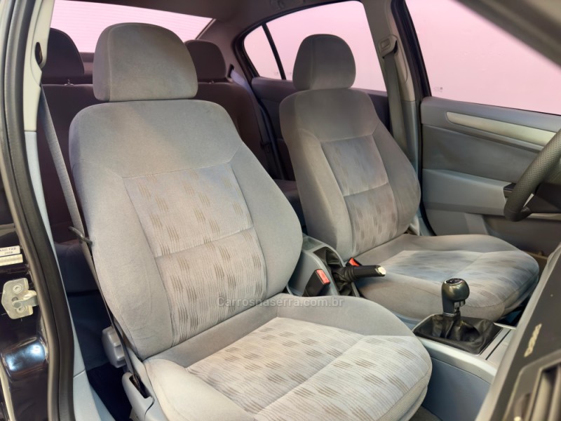 VECTRA 2.0 MPFI ELEGANCE 8V FLEX 4P MANUAL - 2008 - BOM RETIRO DO SUL