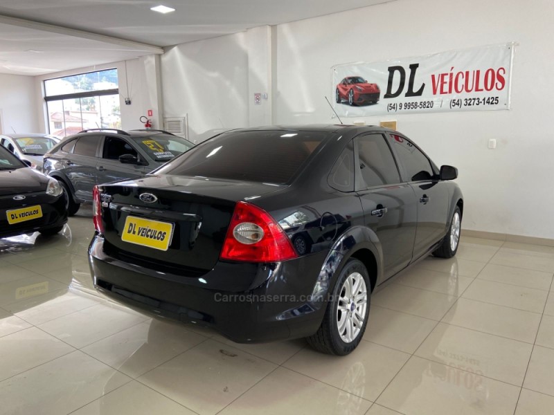 FOCUS 2.0 GLX SEDAN 16V FLEX 4P MANUAL - 2013 - NOVA BASSANO