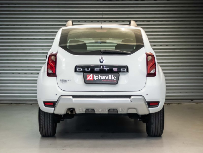 DUSTER 1.6 DYNAMIQUE 4X2 16V FLEX 4P MANUAL - 2017 - CAXIAS DO SUL