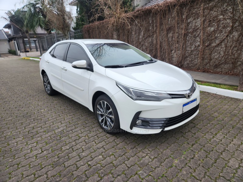 COROLLA 2.0 ALTIS 16V FLEX 4P AUTOMÁTICO