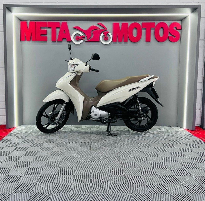 BIZ 125  - 2023 - CAMPO BOM