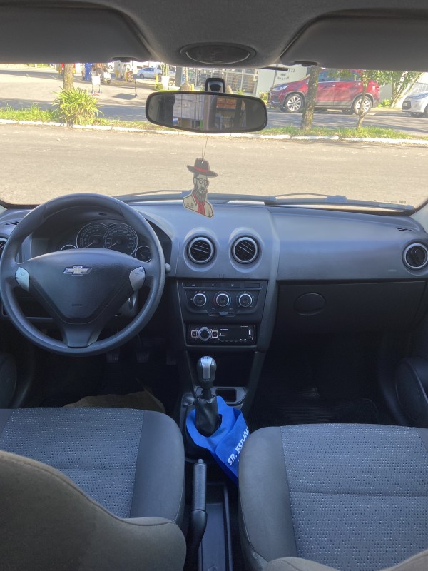 CELTA 1.0 MPFI LT 8V FLEX 4P MANUAL - 2014 - FARROUPILHA