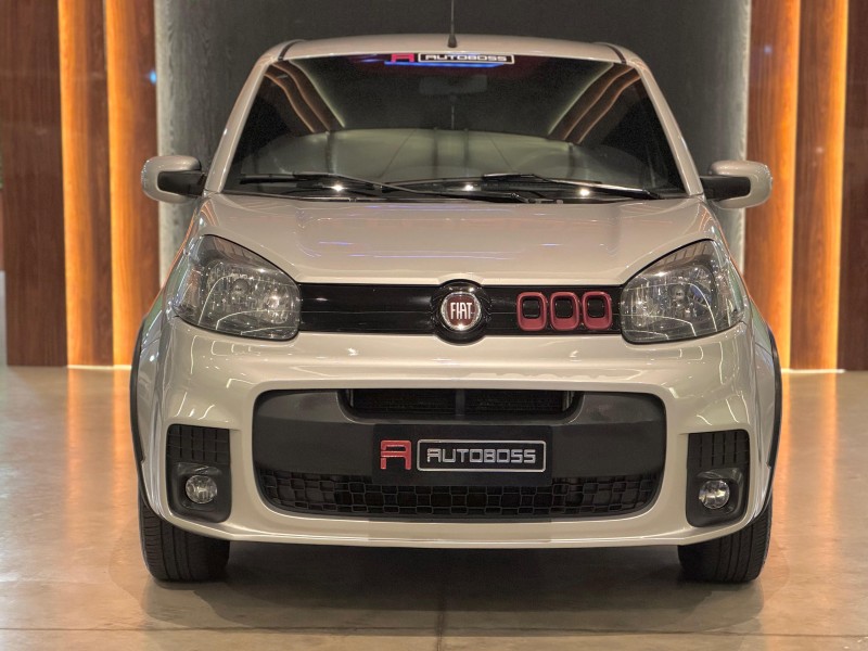 UNO 1.4 EVO SPORTING 8V FLEX 4P MANUAL - 2015 - NOVO HAMBURGO