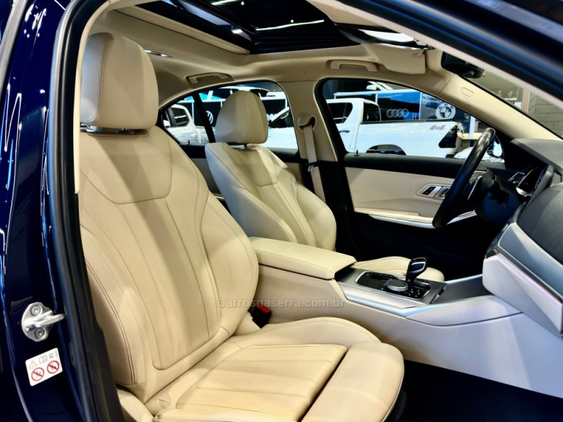 330I 2.0 SPORT 16V TURBO GASOLINA 4P AUTOMÁTICO - 2020 - CAXIAS DO SUL
