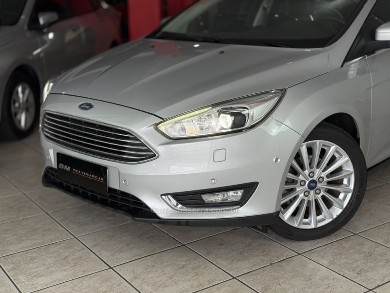 FOCUS 2.0 TITANIUM PLUS SEDAN 16V FLEX 4P AUTOMÁTICO - 2018 - GUAPORé