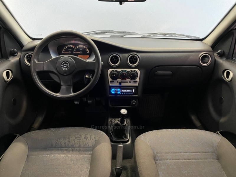 CELTA 1.0 MPFI VHC 8V GASOLINA 2P MANUAL - 2004 - ESTâNCIA VELHA