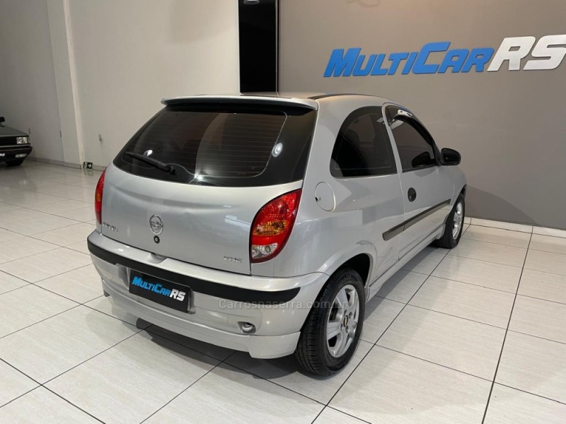 CELTA 1.0 MPFI VHC 8V GASOLINA 2P MANUAL - 2004 - ESTâNCIA VELHA