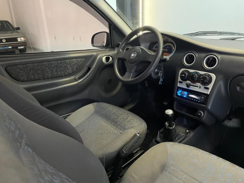 CELTA 1.0 MPFI VHC 8V GASOLINA 2P MANUAL - 2004 - ESTâNCIA VELHA