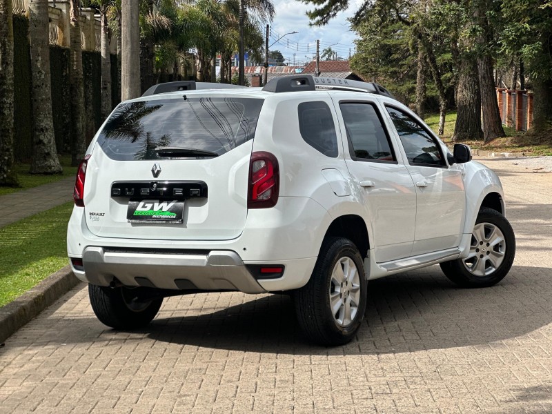 DUSTER 1.6 DYNAMIQUE 4X2 16V FLEX 4P MANUAL - 2017 - CAXIAS DO SUL