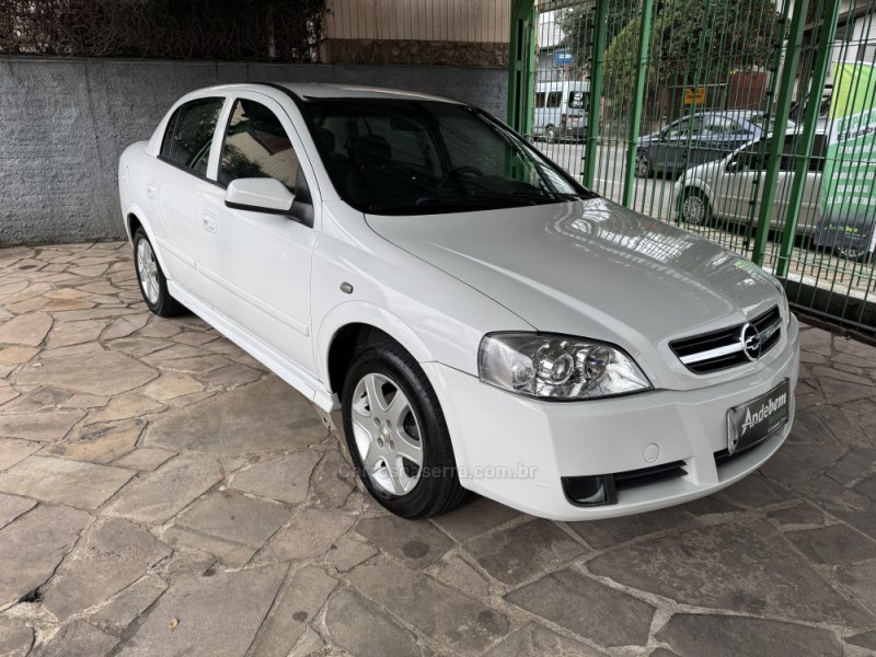 astra 1.8 mpfi gl 8v gasolina 4p manual 2004 caxias do sul