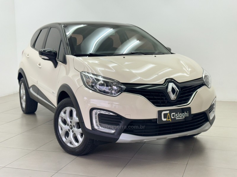 CAPTUR 1.6 16V SCE FLEX ZEN MANUAL - 2019 - CARLOS BARBOSA