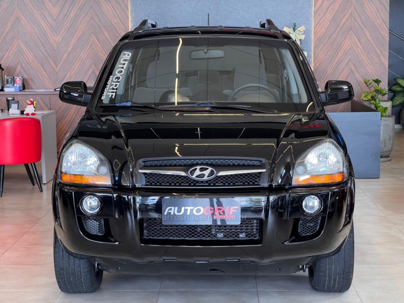 TUCSON 2.0 MPFI GLS 16V 143CV 2WD FLEX 4P AUTOMÁTICO - 2013 - CAMPO BOM