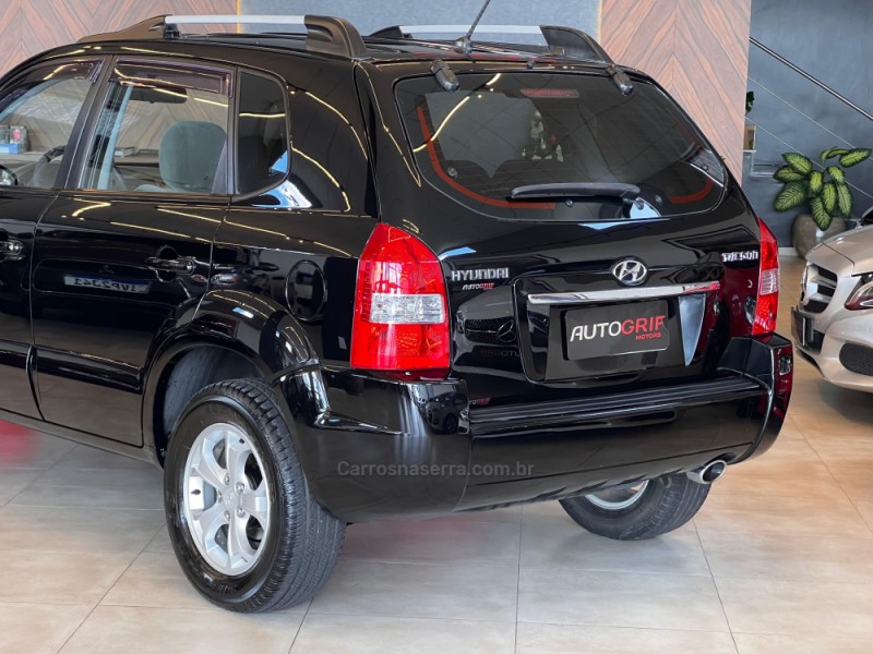 TUCSON 2.0 MPFI GLS 16V 143CV 2WD FLEX 4P AUTOMÁTICO - 2013 - CAMPO BOM