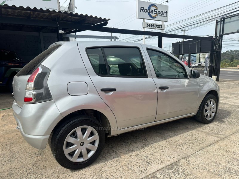 SANDERO 1.6 EXPRESSION 8V FLEX 4P MANUAL - 2014 - GRAVATAí