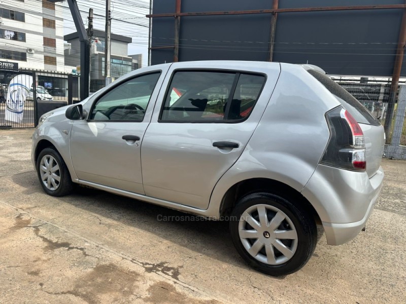 SANDERO 1.6 EXPRESSION 8V FLEX 4P MANUAL - 2014 - GRAVATAí