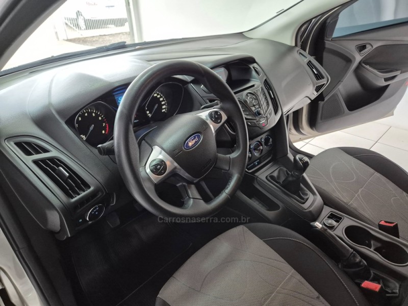 FOCUS 1.6 SE 8V FLEX 4P MANUAL - 2015 - NãO-ME-TOQUE