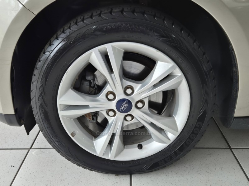 FOCUS 1.6 SE 8V FLEX 4P MANUAL - 2015 - NãO-ME-TOQUE
