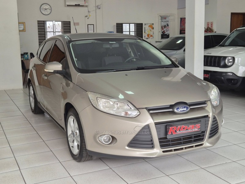 FOCUS 1.6 SE 8V FLEX 4P MANUAL - 2015 - NãO-ME-TOQUE