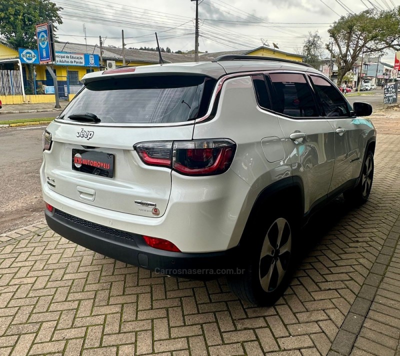 COMPASS 2.0 16V DIESEL LONGITUDE 4X4 AUTOMÁTICO - 2018 - PAROBé
