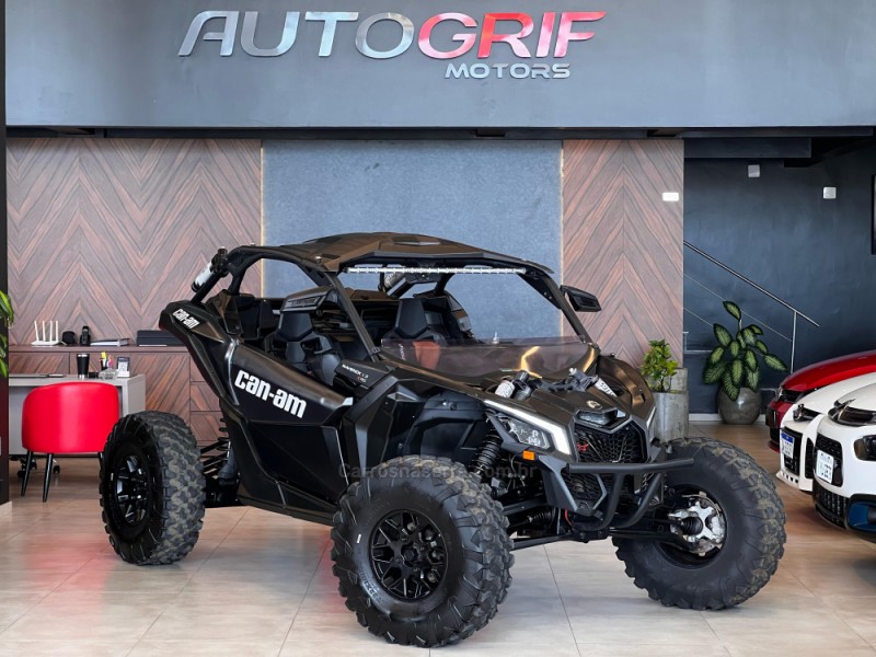 maverick xrs x3 xrs turbo rr smart shox 2018 campo bom