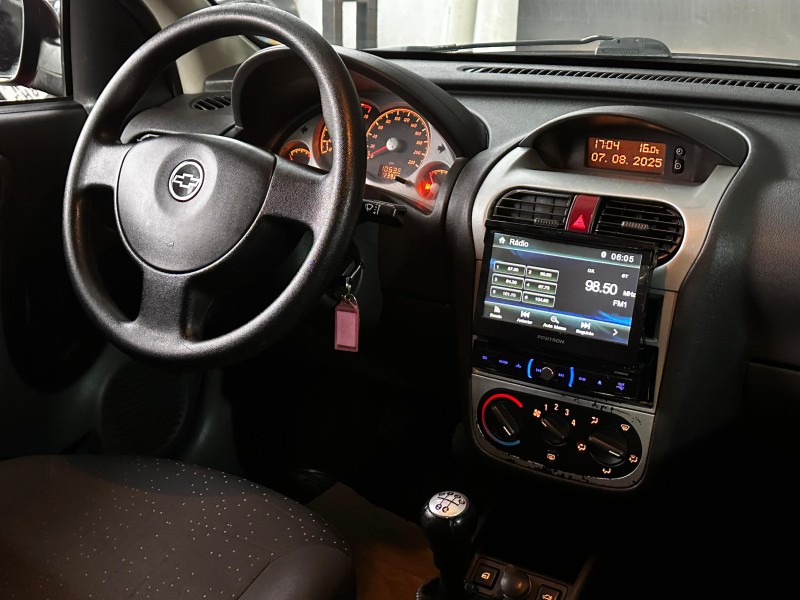 CORSA 1.4 MPFI PREMIUM SEDAN 8V FLEX 4P MANUAL - 2009 - CAXIAS DO SUL