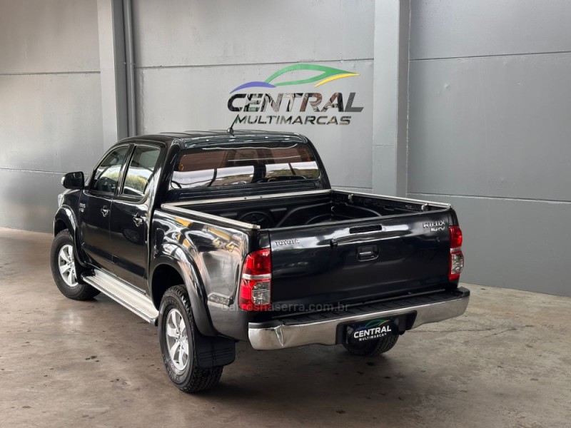 HILUX 2.7 SRV 4X4 CD 16V FLEX 4P AUTOMÁTICO - 2013 - VACARIA