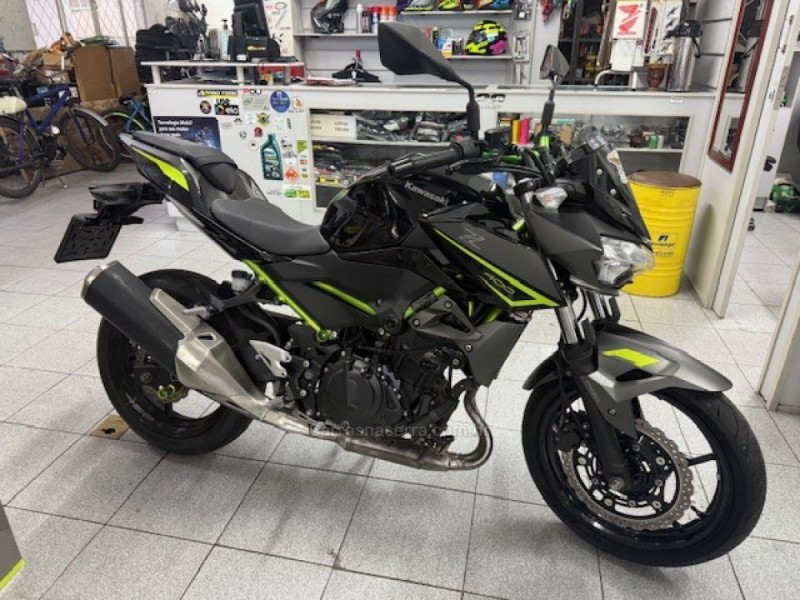 z400 2023 garibaldi