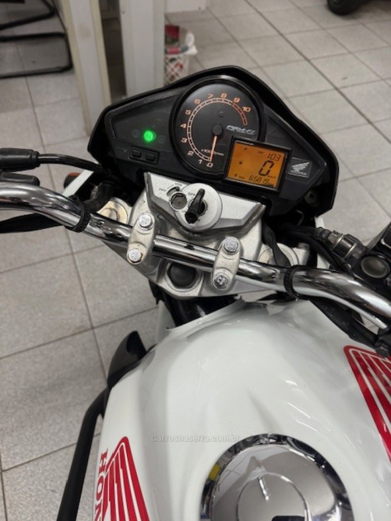 CB 300R  - 2012 - GARIBALDI