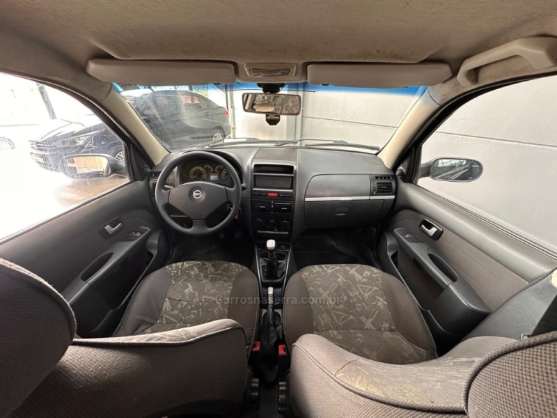 PALIO 1.8 MPI ADVENTURE WEEKEND 8V FLEX 4P MANUAL - 2005 - VACARIA