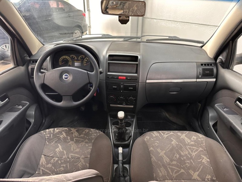 PALIO 1.8 MPI ADVENTURE WEEKEND 8V FLEX 4P MANUAL - 2005 - VACARIA