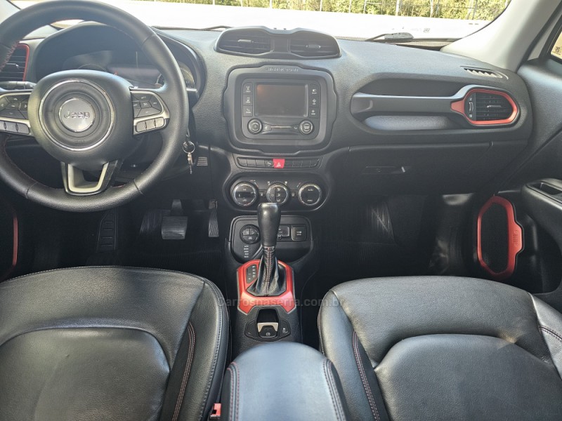 RENEGADE 2.0 16V TURBO DIESEL TRAILHAWK 4P 4X4 AUTOMÁTICO - 2016 - BENTO GONçALVES
