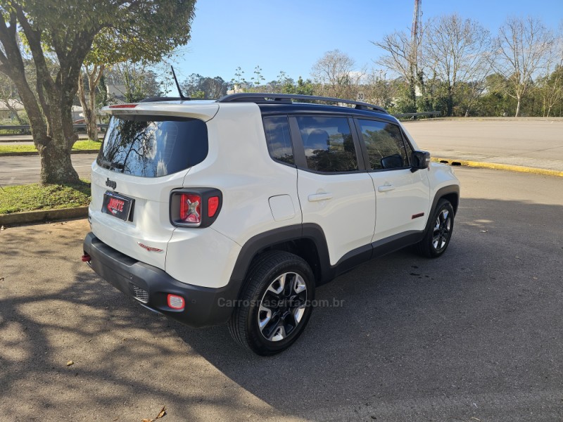 RENEGADE 2.0 16V TURBO DIESEL TRAILHAWK 4P 4X4 AUTOMÁTICO - 2016 - BENTO GONçALVES