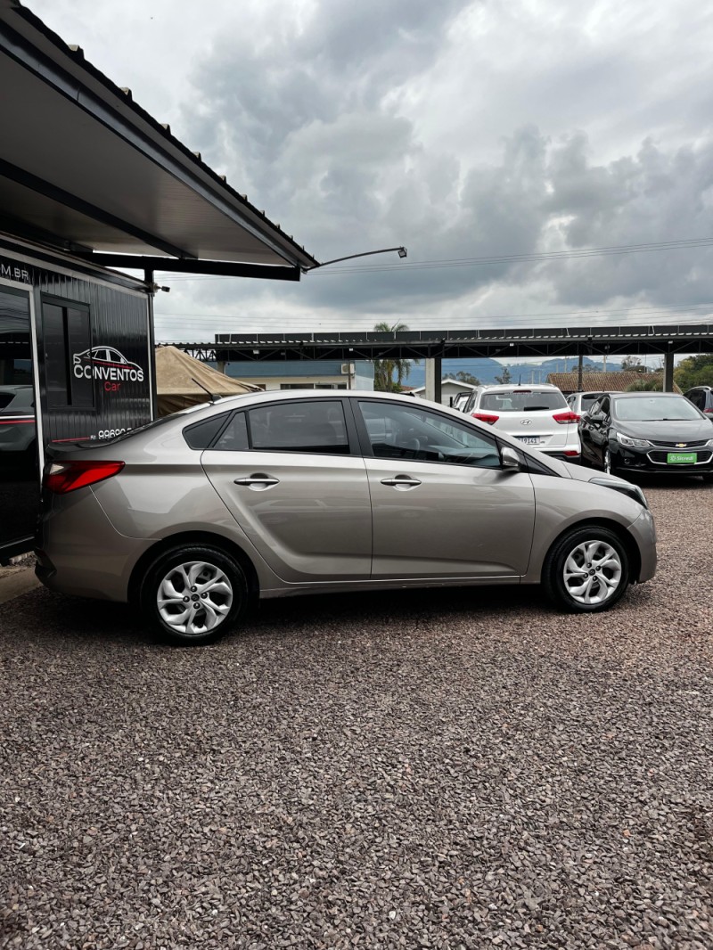 HB20S 1.6 COMFORT PLUS 16V FLEX 4P MANUAL - 2018 - LAJEADO