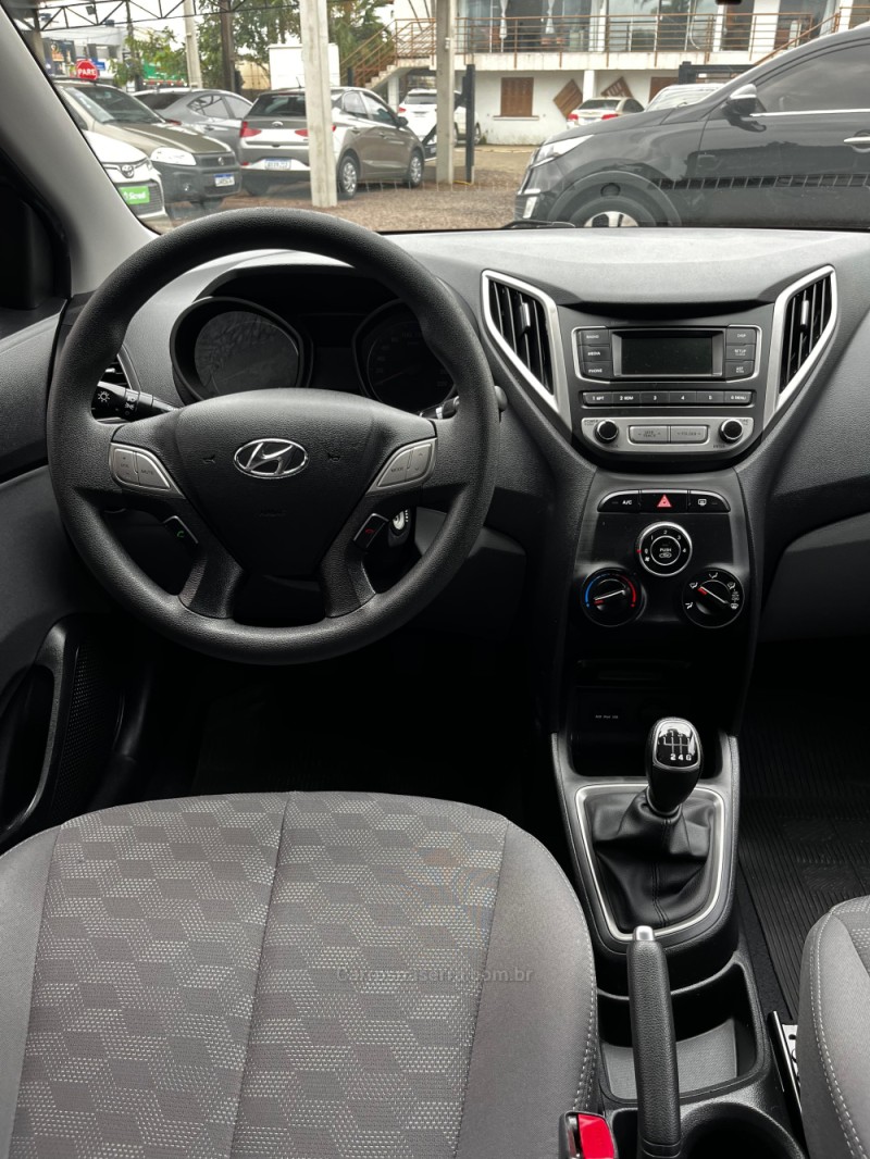 HB20S 1.6 COMFORT PLUS 16V FLEX 4P MANUAL - 2018 - LAJEADO