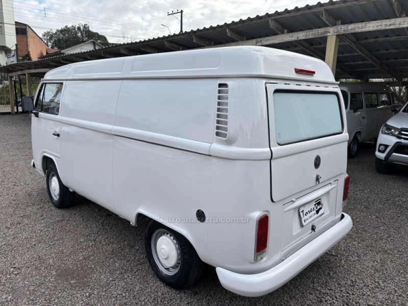 KOMBI 1.4 MI FURGÃO 8V FLEX 3P MANUAL - 2010 - ANTôNIO PRADO