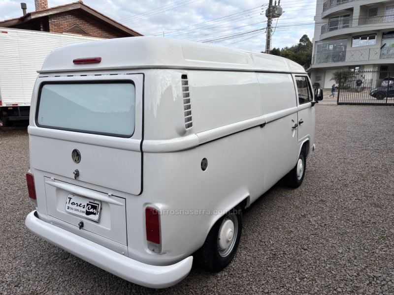 KOMBI 1.4 MI FURGÃO 8V FLEX 3P MANUAL - 2010 - ANTôNIO PRADO