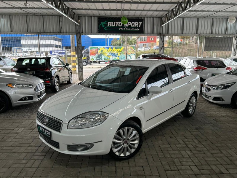 LINEA 1.8 ABSOLUTE 16V FLEX 4P AUTOMATIZADO - 2013 - CAXIAS DO SUL