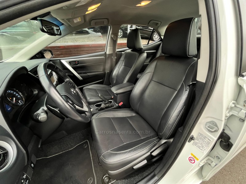 COROLLA 2.0 XEI 16V FLEX 4P AUTOMÁTICO - 2019 - DOIS IRMãOS