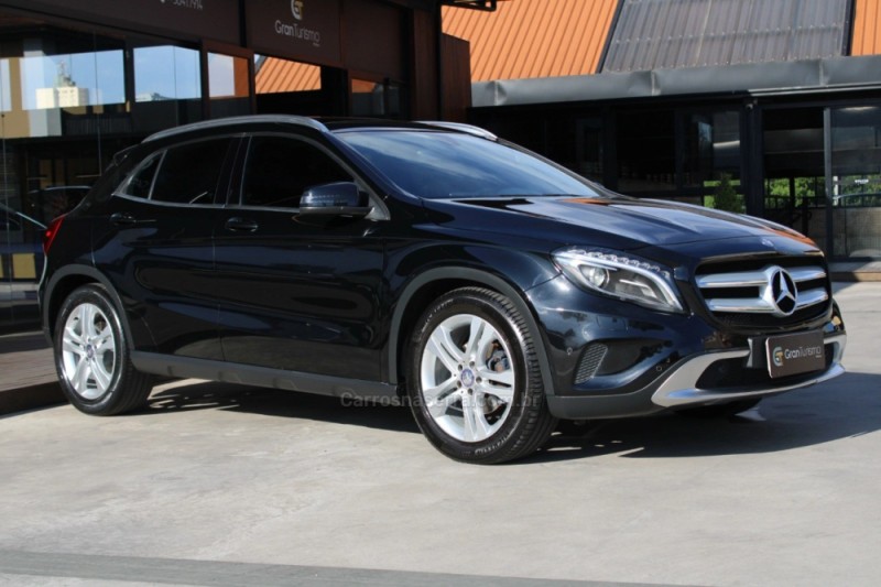 GLA 200 1.6 CGI VISION 16V TURBO GASOLINA 4P AUTOMÁTICO - 2015 - CAXIAS DO SUL