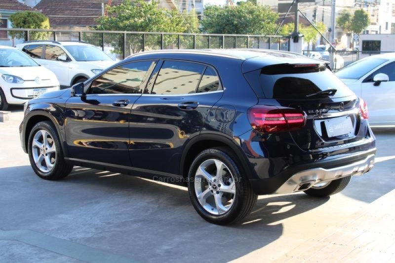 GLA 200 1.6 CGI ADVANCE 16V TURBO GASOLINA 4P AUTOMÁTICO - 2018 - CAXIAS DO SUL