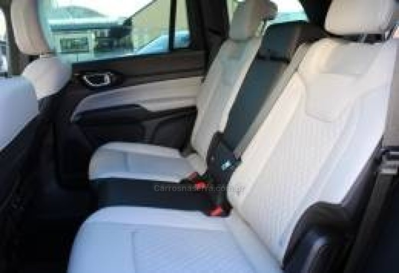 COMMANDER 2.0 OVERLAND TD380 4X4 TURBO DIESEL 4P AUTOMÁTICO - 2022 - CAXIAS DO SUL