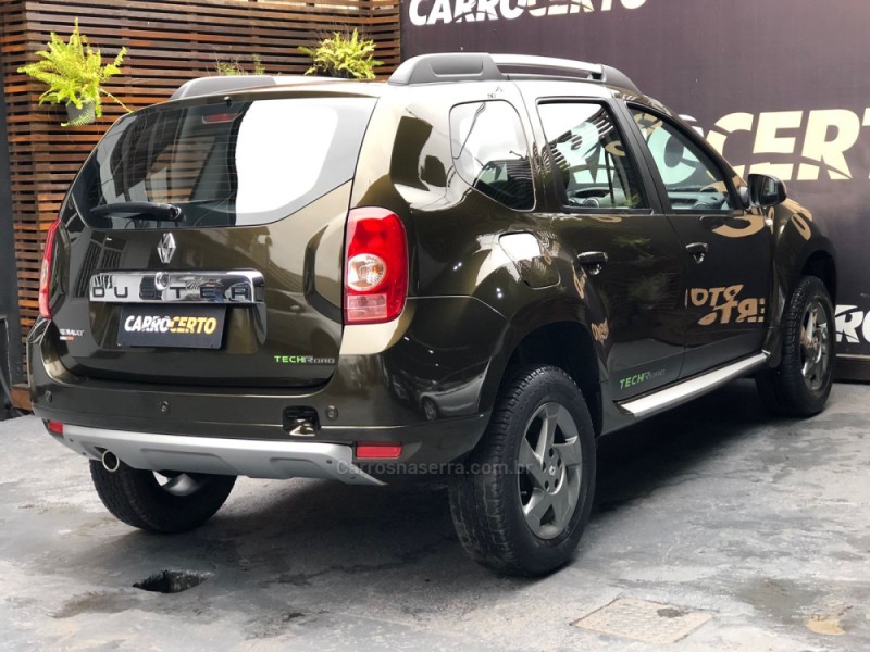 DUSTER 1.6 DYNAMIQUE 4X2 16V FLEX 4P MANUAL - 2014 - NOVO HAMBURGO