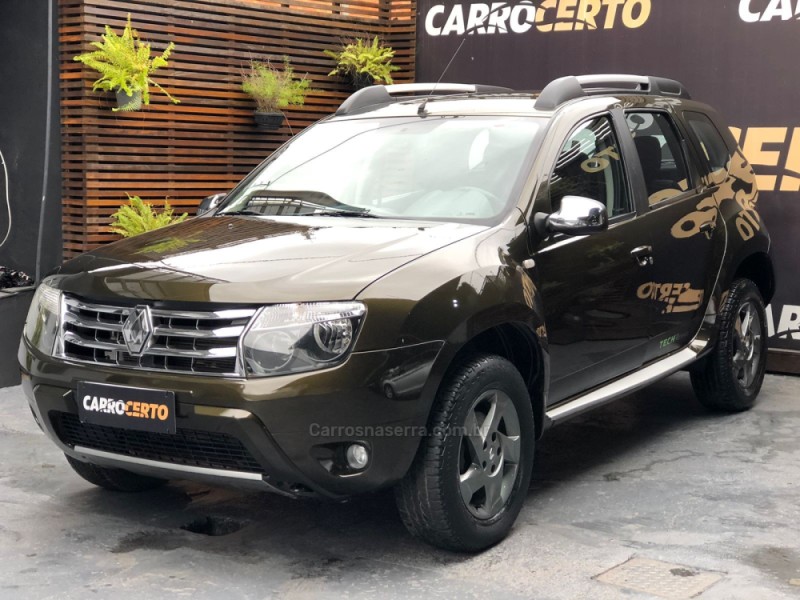 DUSTER 1.6 DYNAMIQUE 4X2 16V FLEX 4P MANUAL - 2014 - NOVO HAMBURGO