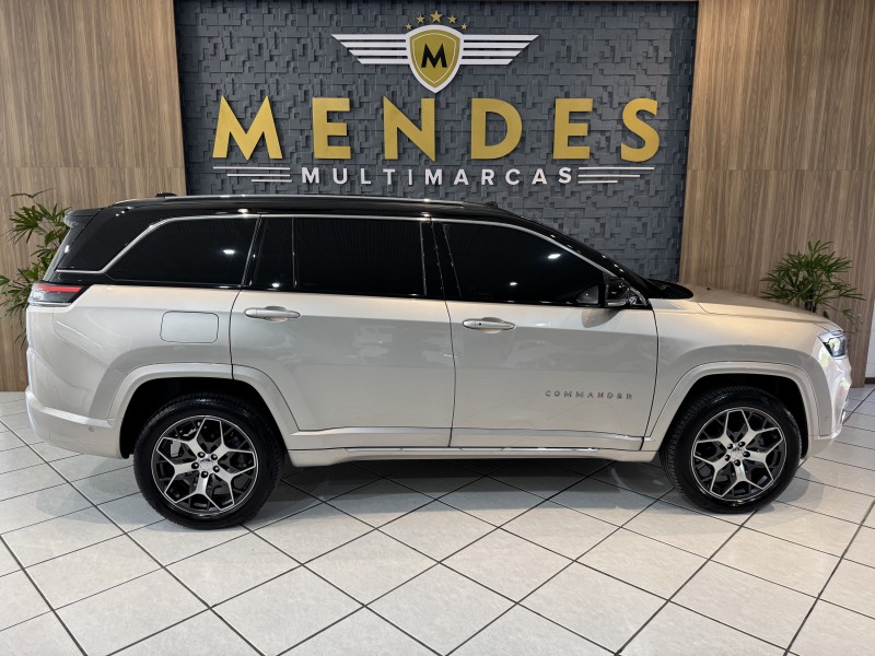COMMANDER 2.0 OVERLAND TD380 4X4 TURBO DIESEL 4P AUTOMÁTICO - 2022 - NOVO HAMBURGO