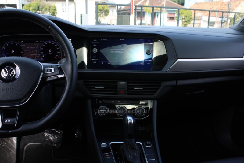 JETTA 1.4 R-LINE 250 16V TSI FLEX 4P AUTOMÁTICO - 2020 - CAXIAS DO SUL