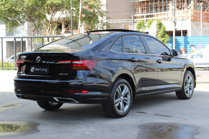 JETTA 1.4 R-LINE 250 16V TSI FLEX 4P AUTOMÁTICO - 2020 - CAXIAS DO SUL