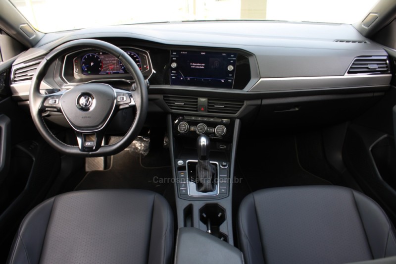 JETTA 1.4 R-LINE 250 16V TSI FLEX 4P AUTOMÁTICO - 2020 - CAXIAS DO SUL